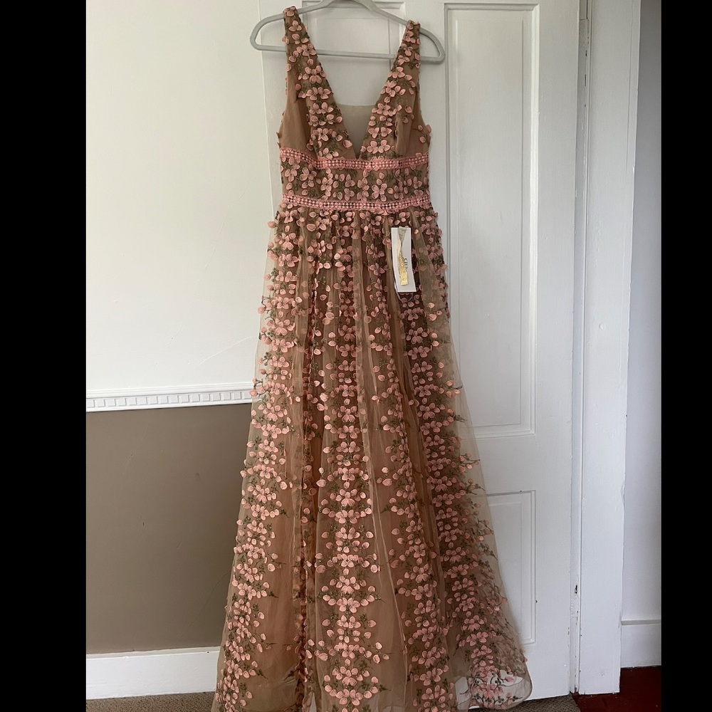 Bronx and Branco Megan Rose Maxi Dress Size Medium